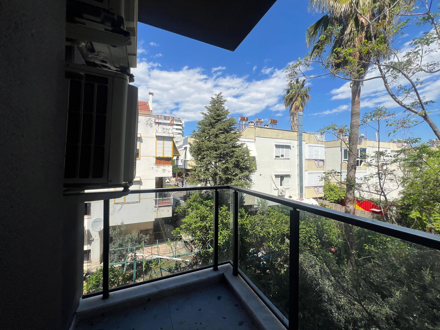 33a1de0d-2bcd-449c-b02e-69a82a0daf66 Şirinyalı’da Yatırımlık Fırsat: 16 Daireli Full Eşyalı Komple Kiralık Bina