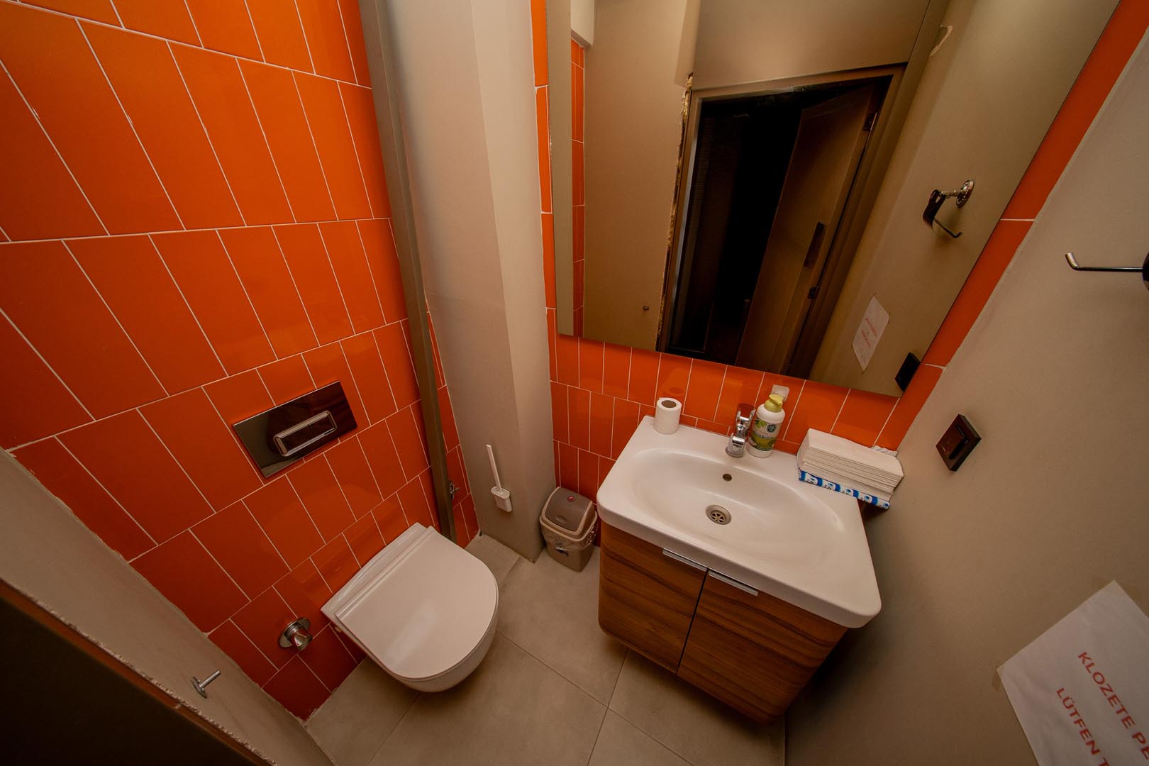 AZP05212 Lara Barınaklar’da Kurumsal Kimliğe Uygun 200 m² Dubleks Prestijli Ofis & İş Yeri