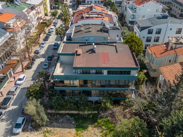 Lara Barınaklar’da Kurumsal Kimliğe Uygun 200 m² Dubleks Prestijli Ofis & İş Yeri
