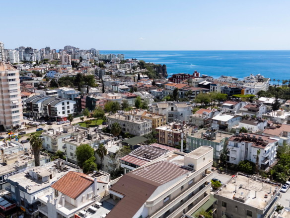 Şirinyalı’da Yatırımlık Fırsat: 16 Daireli Full Eşyalı Komple Kiralık Bina