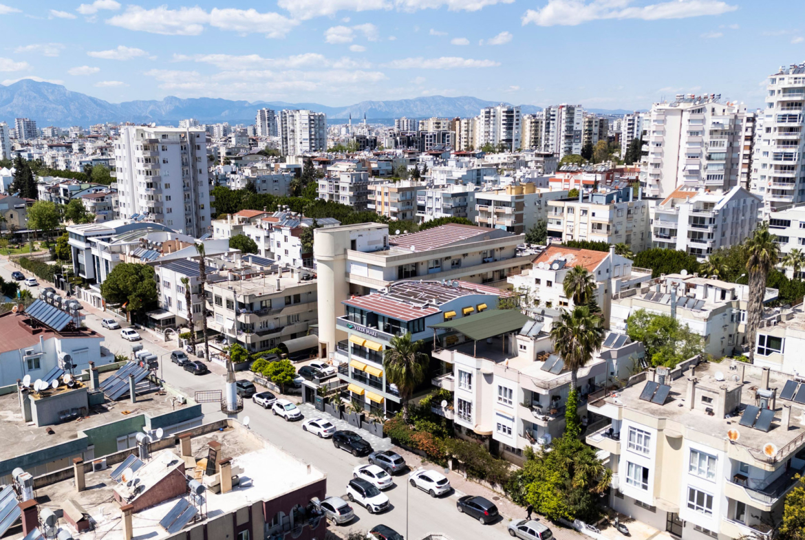 Şirinyalı’da Yatırımlık Fırsat: 16 Daireli Full Eşyalı Komple Kiralık Bina
