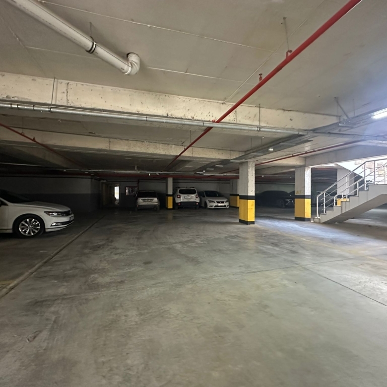 ANTALYA GÜZELOBA SİTE İÇERİSİNDE 2+1KAPALI OTOPARKLI GÜVENLİKLİ