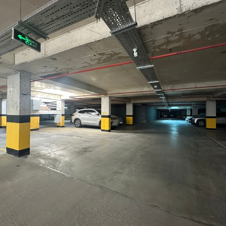 ANTALYA GÜZELOBA SİTE İÇERİSİNDE 2+1KAPALI OTOPARKLI GÜVENLİKLİ