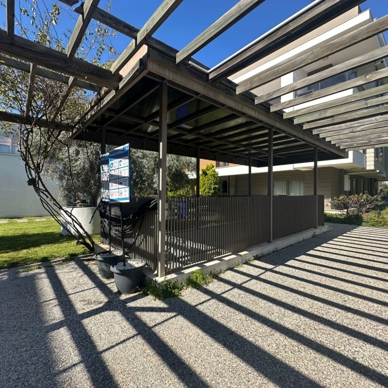 ANTALYA GÜZELOBA SİTE İÇERİSİNDE 2+1KAPALI OTOPARKLI GÜVENLİKLİ
