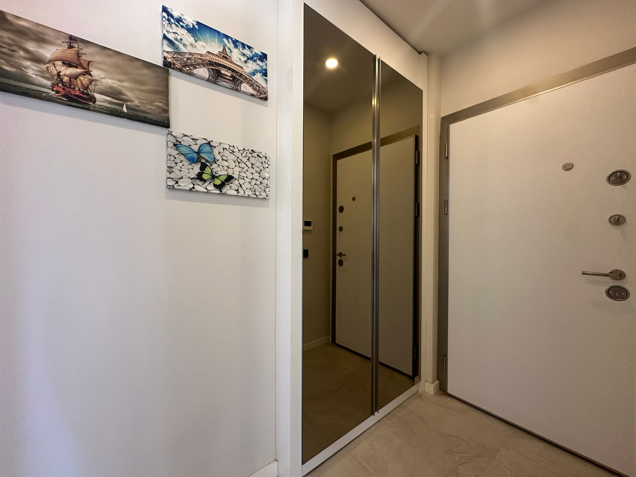 ANTALYA GÜZELOBA SİTE İÇERİSİNDE 2+1KAPALI OTOPARKLI GÜVENLİKLİ