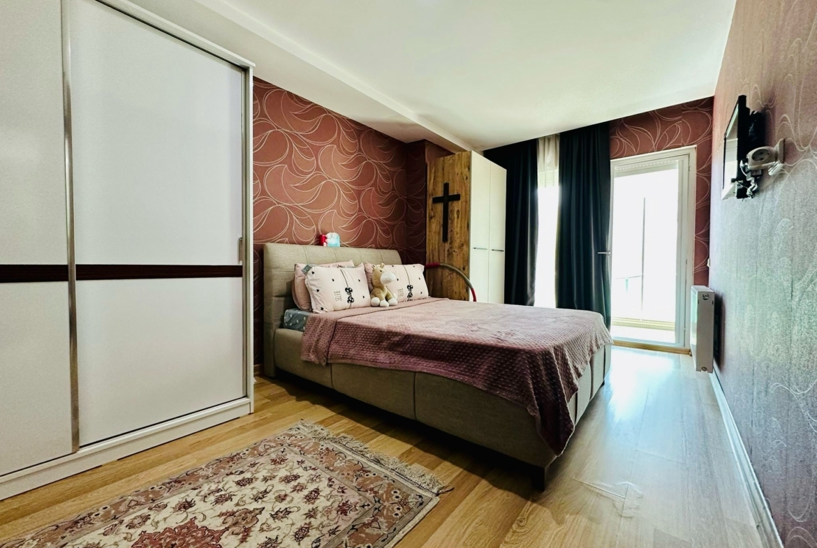 Kanyon Park Evleri’nde Havuzlu, Full Eşyalı ve Kapalı Otoparklı Lüks 1+1 Daire