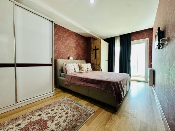 Kanyon Park Evleri’nde Havuzlu, Full Eşyalı ve Kapalı Otoparklı Lüks 1+1 Daire