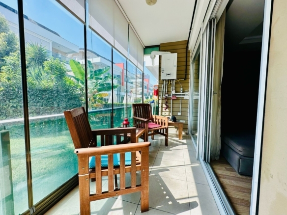 Kanyon Park Evleri’nde Havuzlu, Full Eşyalı ve Kapalı Otoparklı Lüks 1+1 Daire