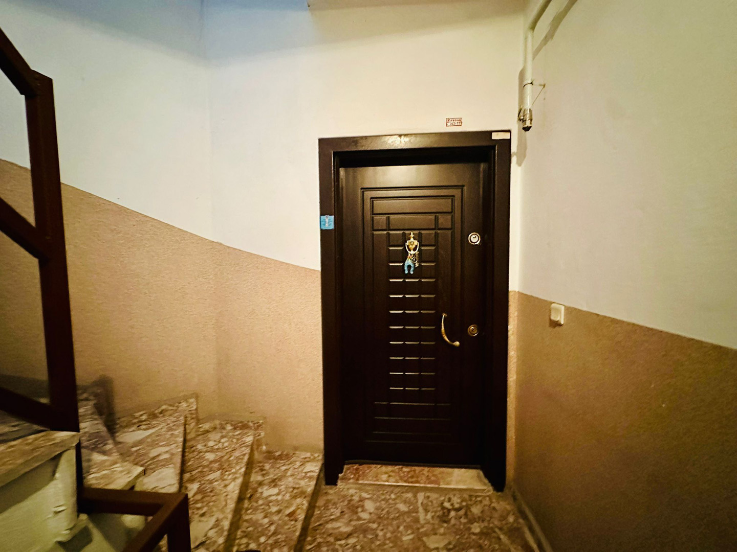 WhatsApp Image 2026-04-24 at 13.10.32 (5) Antalya Lara Fener Mahallesi’nde Merkezi Konumda Satılık Geniş 4+1 Dubleks Daire