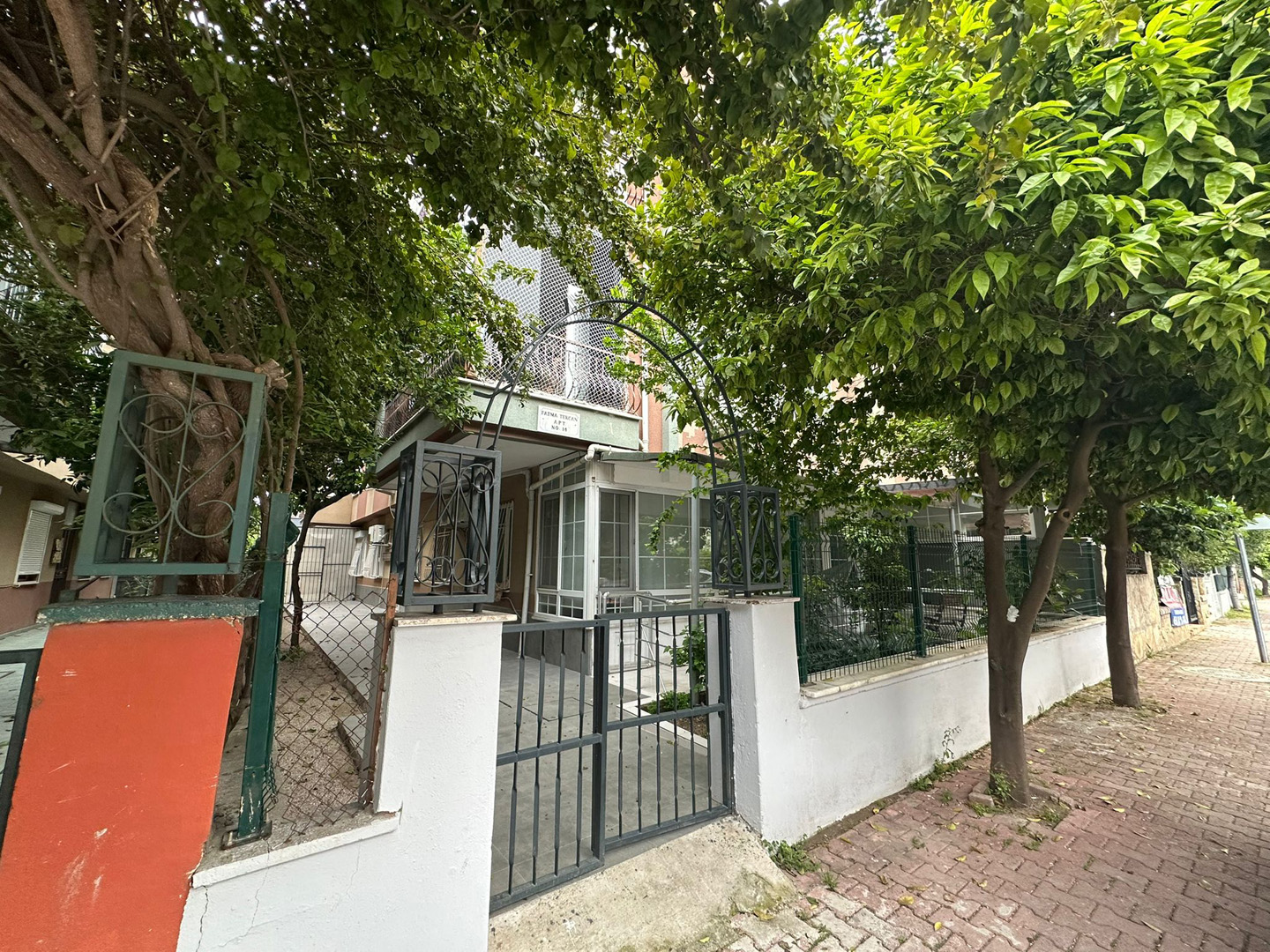 WhatsApp Image 2026-04-24 at 13.10.32 Antalya Lara Fener Mahallesi’nde Merkezi Konumda Satılık Geniş 4+1 Dubleks Daire