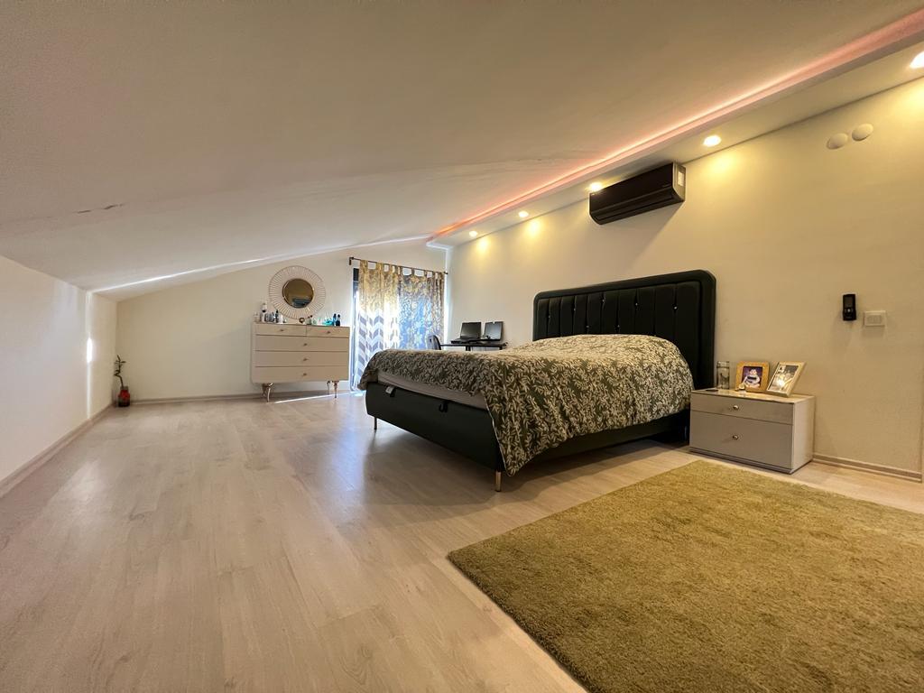 Güzeloba Limon Park Premium’da Havuzlu Site İçerisinde Terastlı Satılık 3+1 Dubleks Daire