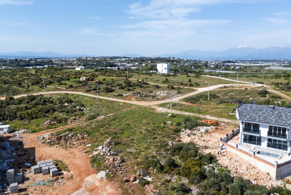 KEMERAĞZINDA 1309m² | LÜKS VİLLA PROJESİNE UYGUN | SATILIK ARSA