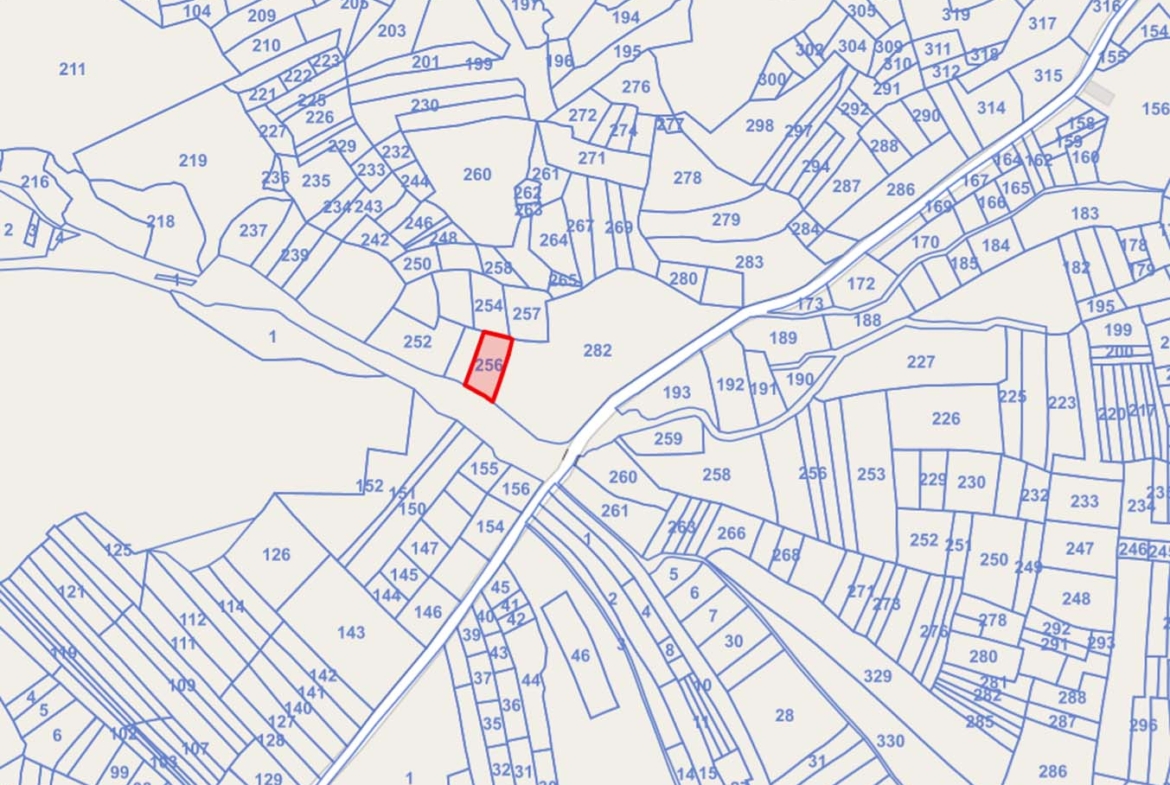 KORKUTELİ TAŞKESİĞİ 3267m² – DOĞAYLA YATIRIMI BİRLEŞTİREN TARLA