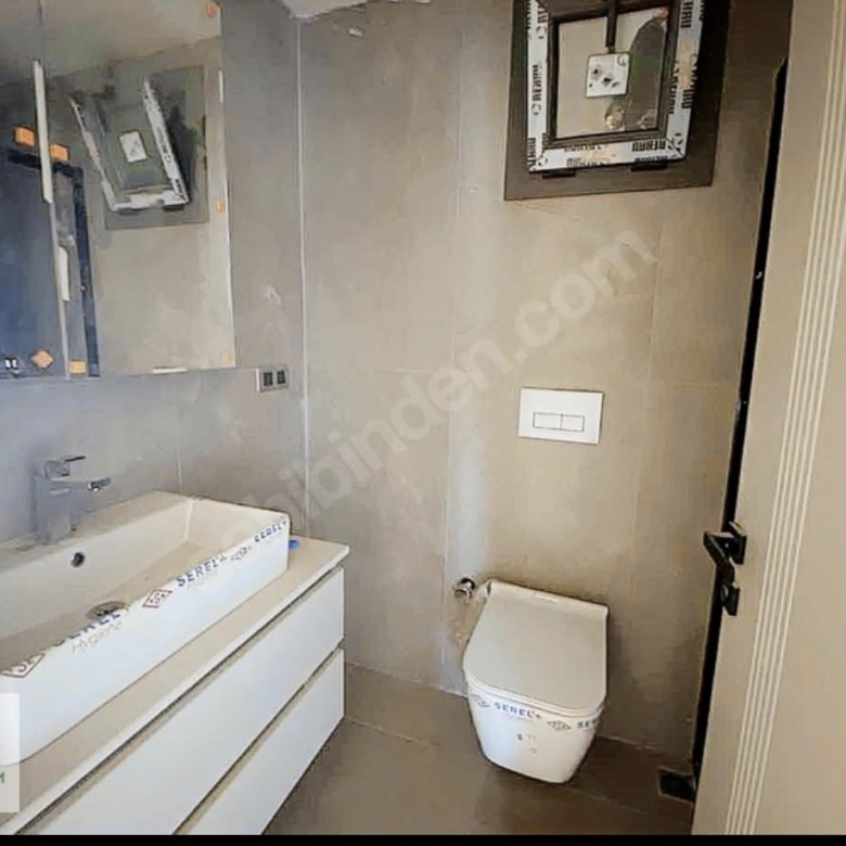 Antalya Altıntaş’ta İskanlı ve Lüks Konsept Sitede Satılık Havuz Manzaralı 2+1 Bahçe Katı Daire