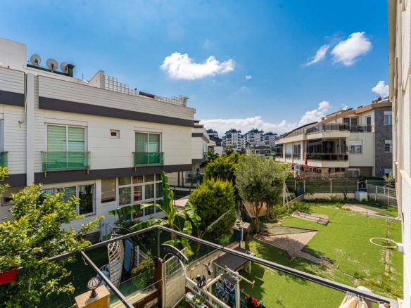 GÜZELOBA FERAH 4+1 DUBLEKS | EMSALLERİNDEN AVANTAJLI DAİRE
