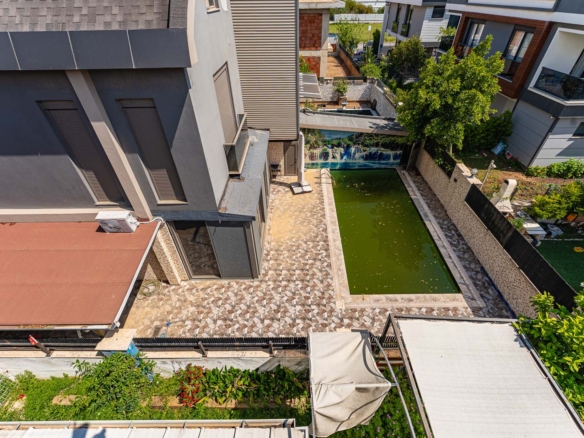 GÜZELOBA FERAH 4+1 DUBLEKS | EMSALLERİNDEN AVANTAJLI DAİRE