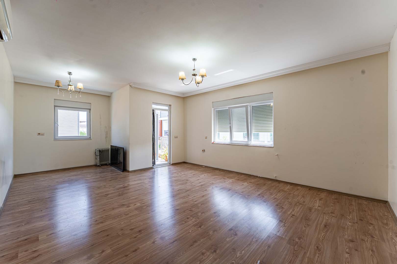 MUA09977-HDR GÜZELOBA FERAH 4+1 DUBLEKS | EMSALLERİNDEN AVANTAJLI DAİRE