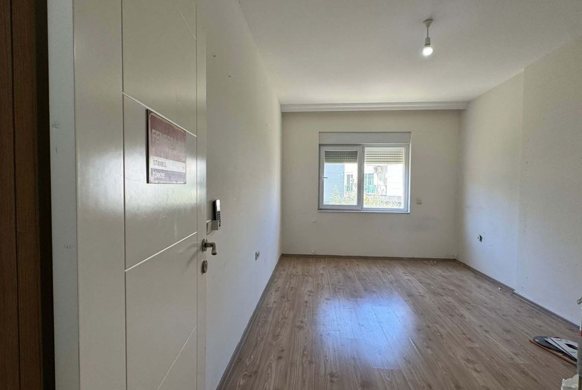 GÜZELOBA FERAH 4+1 DUBLEKS | EMSALLERİNDEN AVANTAJLI DAİRE