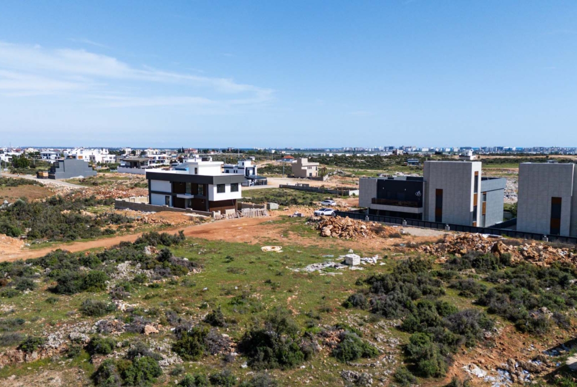 AKSU KEMERAĞZINDA VİLLA İMARLI | ŞEHRE YAKIN 350m2 ARSA