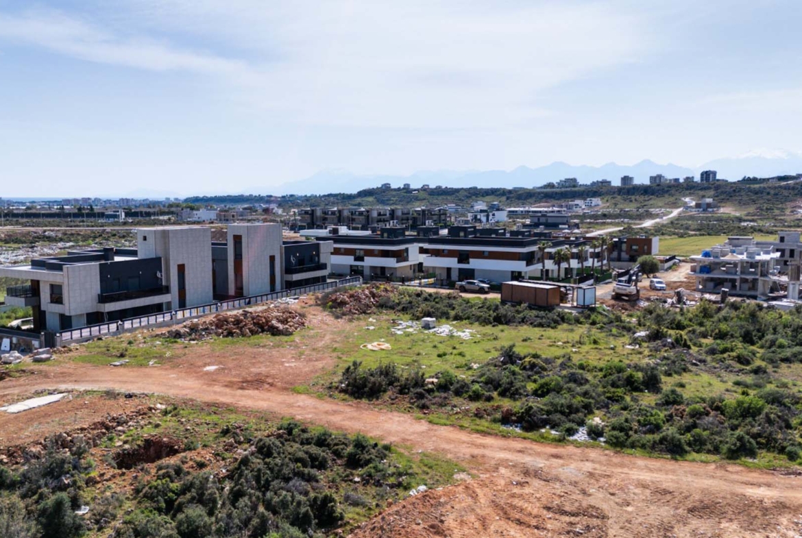 AKSU KEMERAĞZINDA VİLLA İMARLI | ŞEHRE YAKIN 350m2 ARSA