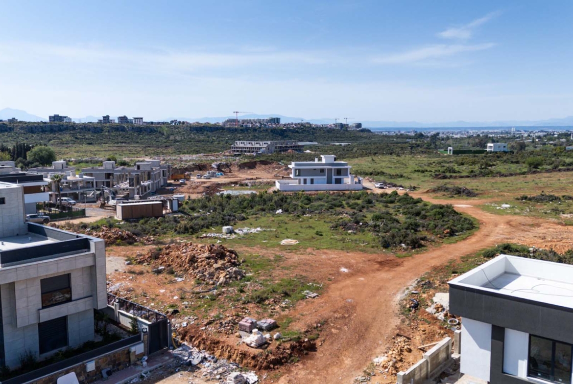 AKSU KEMERAĞZINDA VİLLA İMARLI | ŞEHRE YAKIN 350m2 ARSA