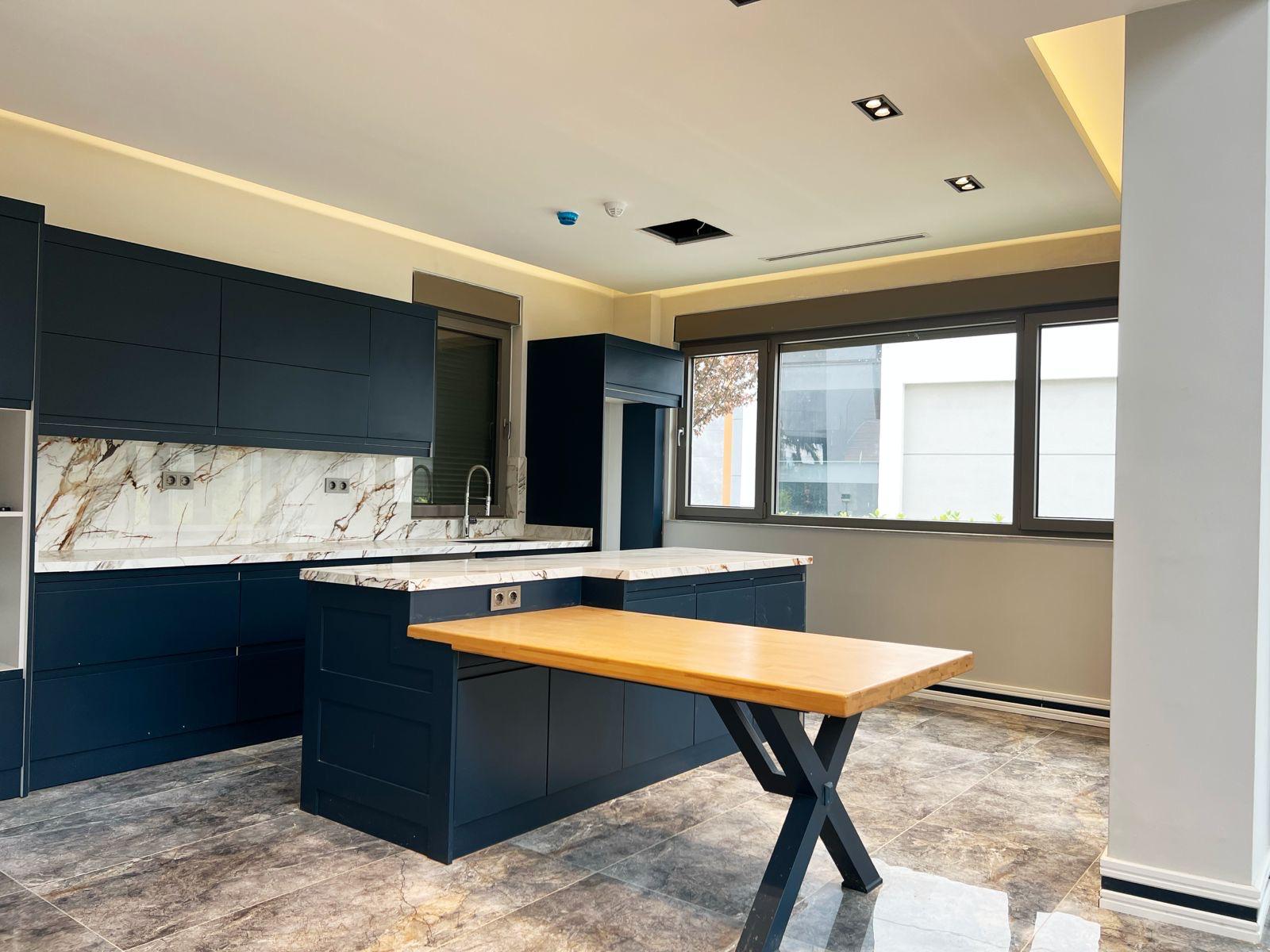 KEPEZ ODABAŞINDA SATILIK 4+1 VİLLA