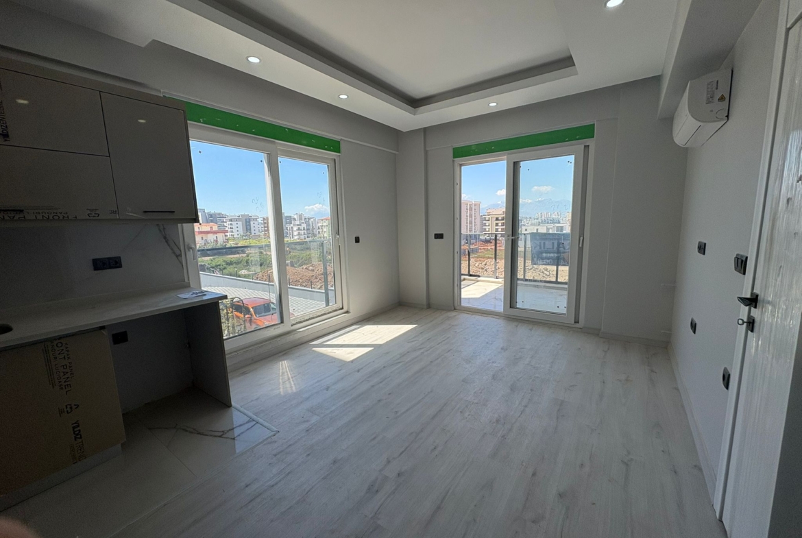 ALTINTASDA 2+1 KİRALIK HAVUZ CEPHE DAİRE
