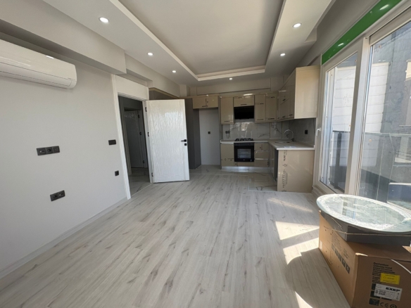 ALTINTASDA 2+1 KİRALIK HAVUZ CEPHE DAİRE