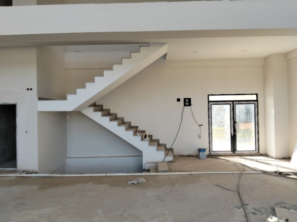 ALTINTAŞ ANTORYUMDA KİRALIK 300 m2 dDÜKKAN