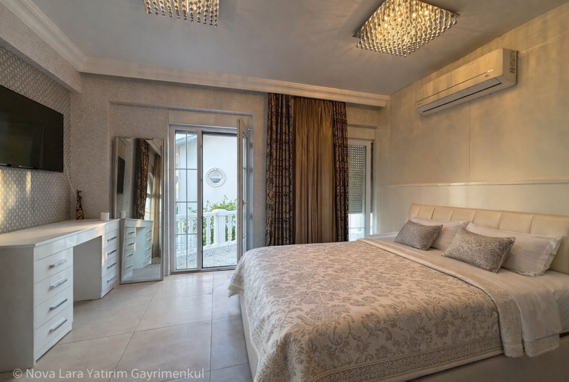 Belekte Airbnb Ruhsatlı | Müstakil Havuzlu 3+1 Lüks Villa