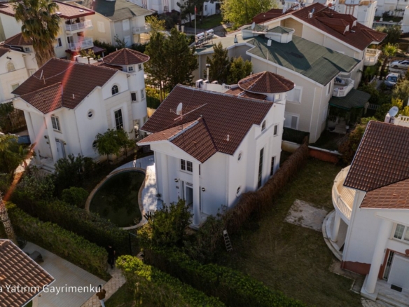 Belekte Airbnb Ruhsatlı | Müstakil Havuzlu 3+1 Lüks Villa