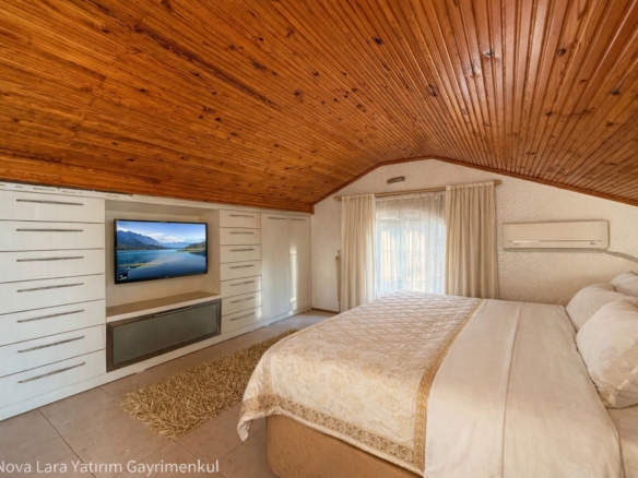 Belekte Airbnb Ruhsatlı | Müstakil Havuzlu 3+1 Lüks Villa