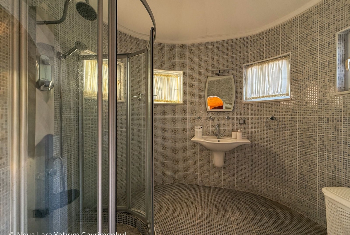 Belekte Airbnb Ruhsatlı | Müstakil Havuzlu 3+1 Lüks Villa
