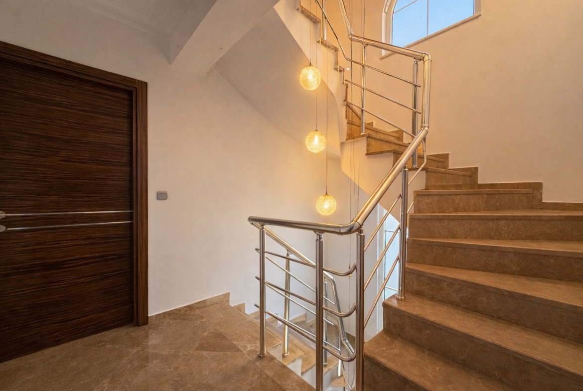 Belekte Airbnb Ruhsatlı | Müstakil Havuzlu 3+1 Lüks Villa