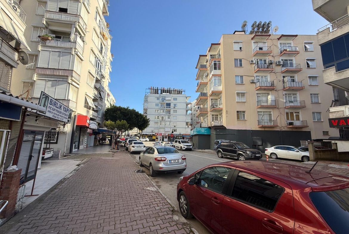 ÜÇGEN MAH. ANA CADDEYE YAKIN YATIRIMLIK GENİŞ 3+1