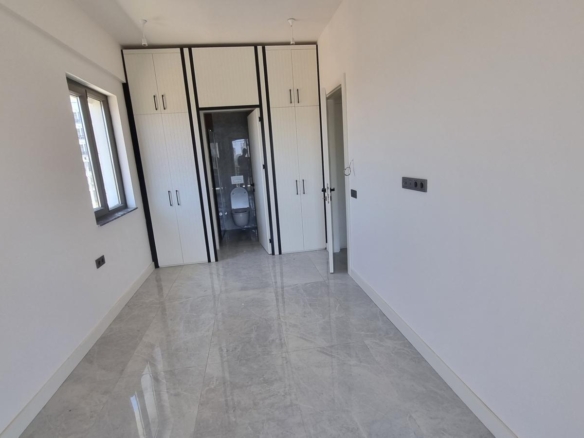 ALTINTAŞ TK 77 DE HAVUZ CEPHE KATTA 2+1 EŞYASIZ DAİRE
