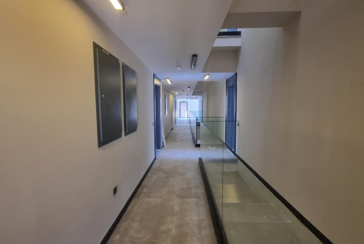 ALTINTAŞ TK 77 DE HAVUZ CEPHE KATTA 2+1 EŞYASIZ DAİRE
