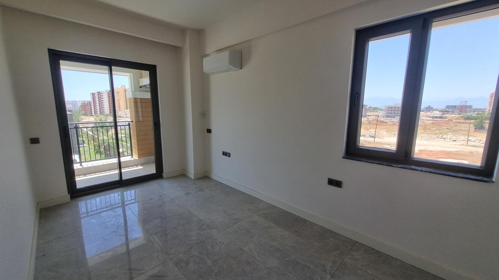 WhatsApp Image 2026-05-06 at 13.22.52 ALTINTAŞ TK 77 DE HAVUZ CEPHE KATTA 2+1 EŞYASIZ DAİRE