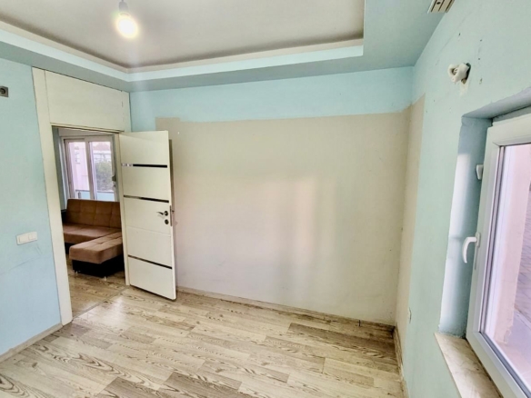 LARA’da HAVUZLU LÜKS SİTEDE 4 CEPHELİ 1+1