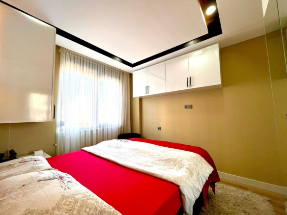 ÖZÇİÇEK’de BAHÇE KULLANIMLI, EŞYALI