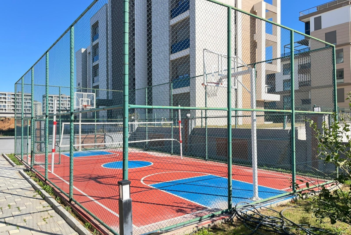 ÖZÇİÇEK’de BAHÇE KULLANIMLI, EŞYALI