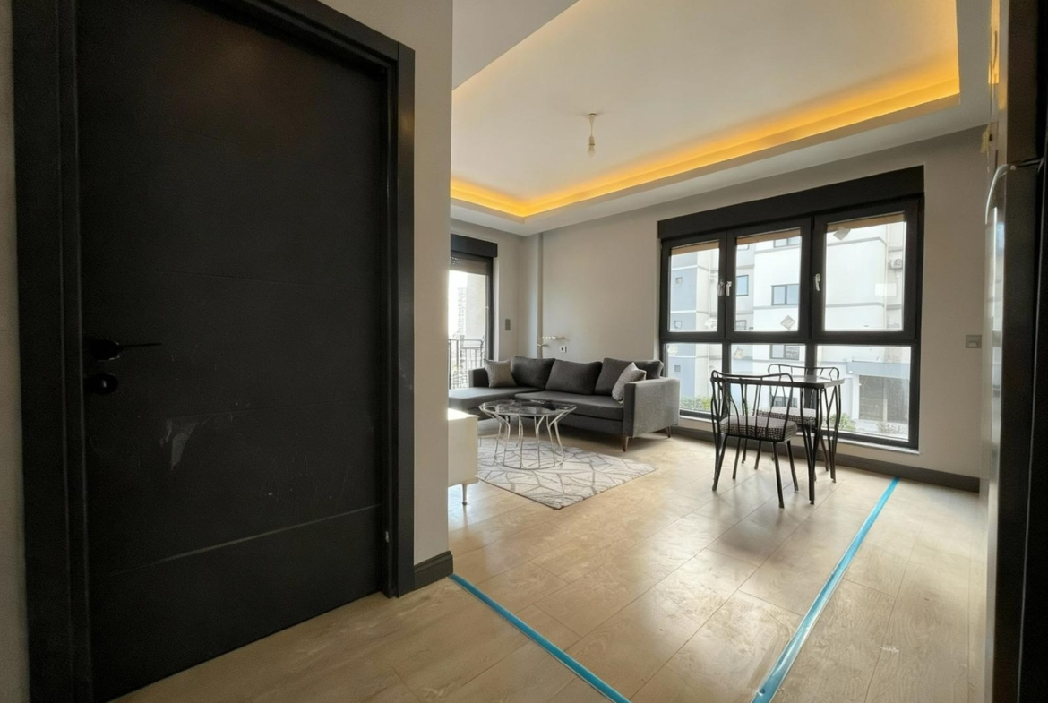 UMUT ÖZYİĞİT’DEN ARAKAT EŞYALI LÜX RESİDANCE DAİRESİ