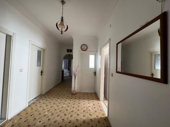 TRAMVAY DURAĞINA YAKIN SATILIK 3+1 DAİRE