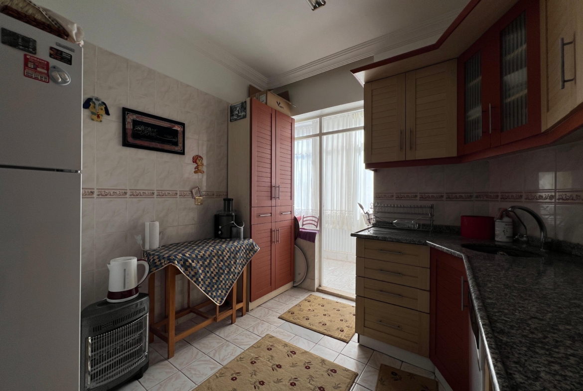 TRAMVAY DURAĞINA YAKIN SATILIK 3+1 DAİRE