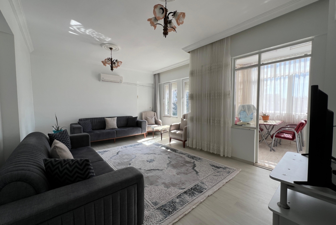 TRAMVAY DURAĞINA YAKIN SATILIK 3+1 DAİRE