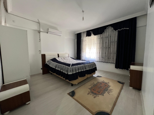 TRAMVAY DURAĞINA YAKIN SATILIK 3+1 DAİRE