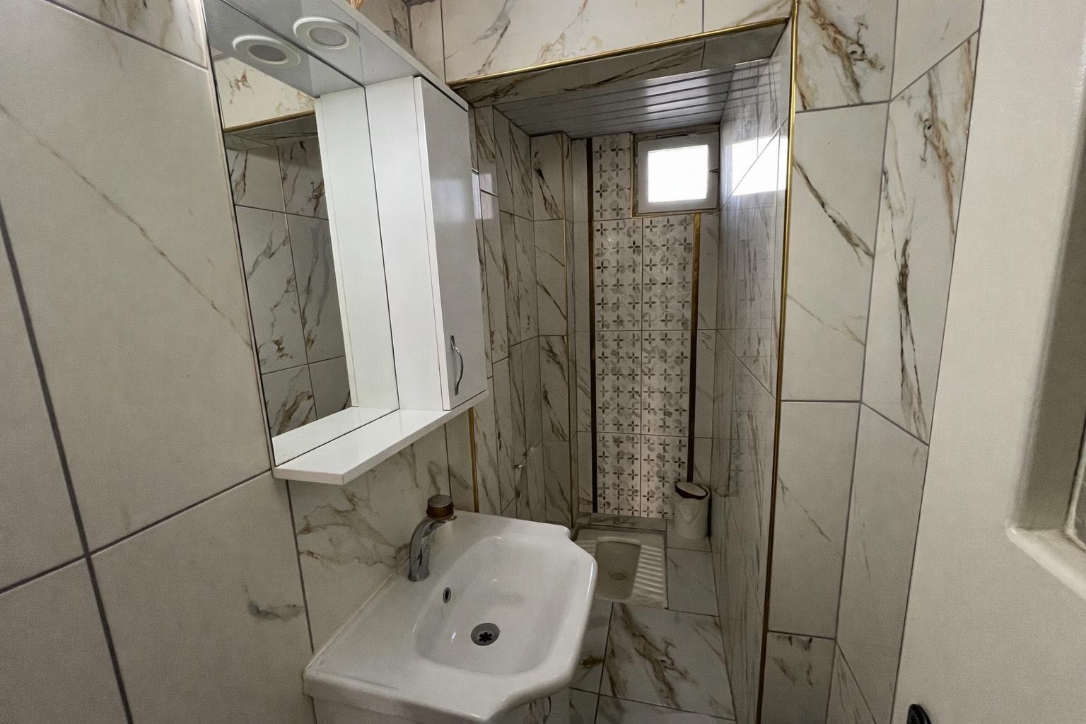 TRAMVAY DURAĞINA YAKIN SATILIK 3+1 DAİRE