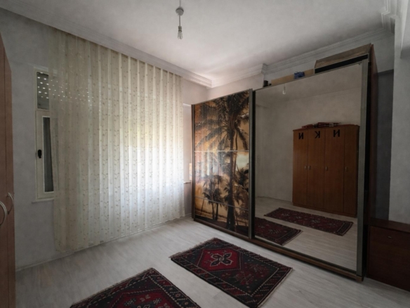 TRAMVAY DURAĞINA YAKIN SATILIK 3+1 DAİRE