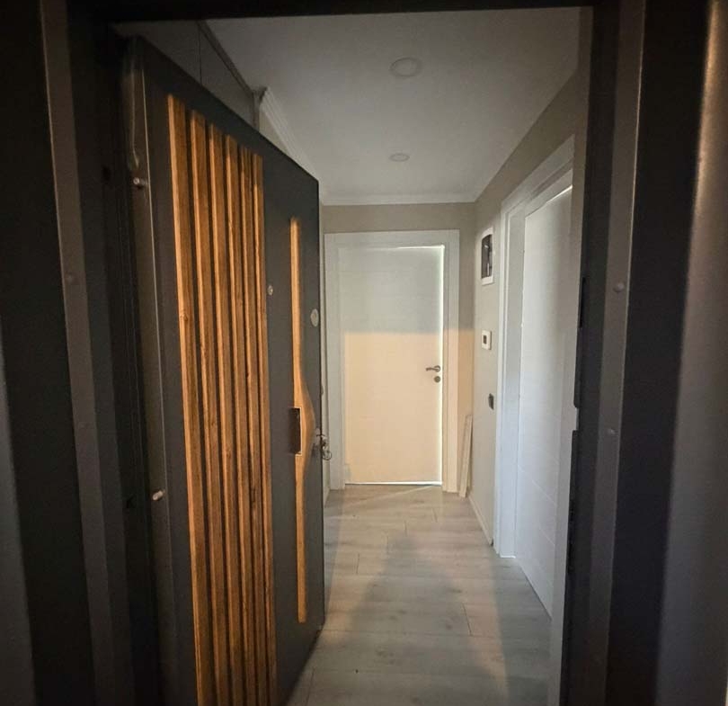 DÖŞEMEALTI YENİKÖYDE HAYATI KOLAYLAŞTIRAN FULL EŞYALI SIFIR 1+1