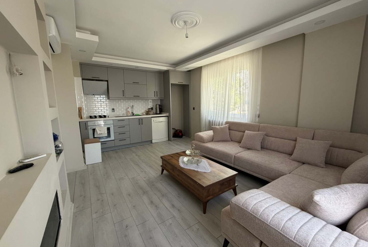 DÖŞEMEALTI YENİKÖYDE HAYATI KOLAYLAŞTIRAN FULL EŞYALI SIFIR 1+1